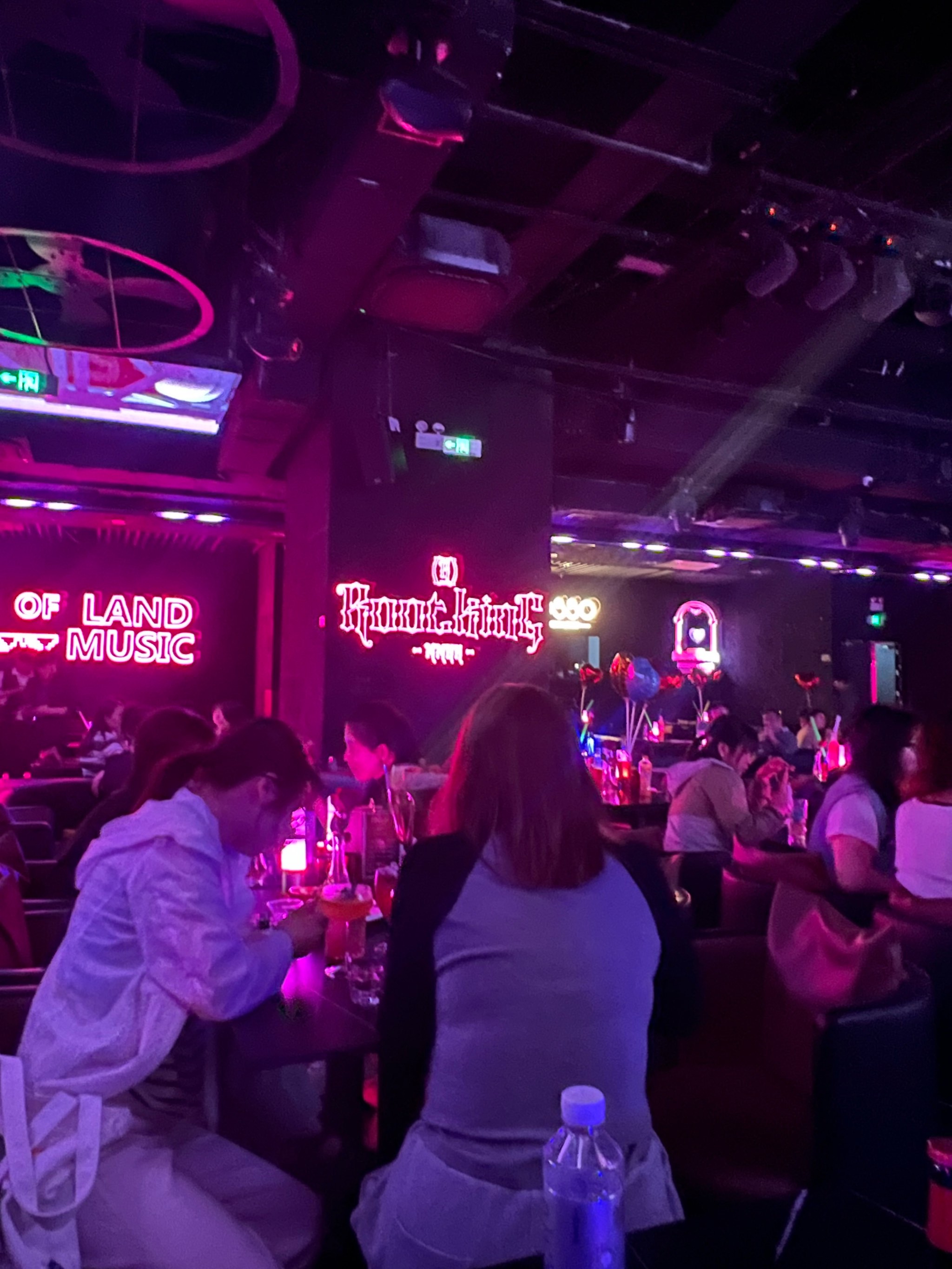 郑州商务ktv推荐性价比高精选-新密市ktv预定